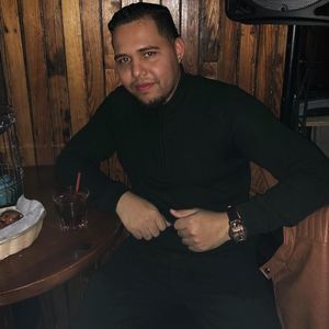 Meet your Posher, Angelo